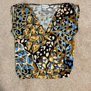 Veronica M top, easy comfortable fit, blouse, animal print